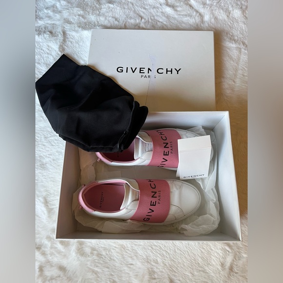 Givenchy leather slip on shoes - Picture 9 of 12